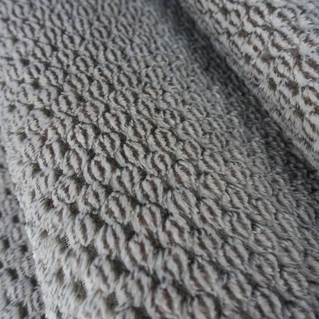 fuzzy blanket fabric (2)